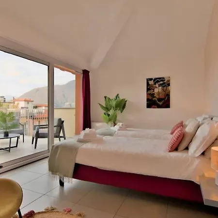Italian Lakes Penthouse With Pool 公寓 *